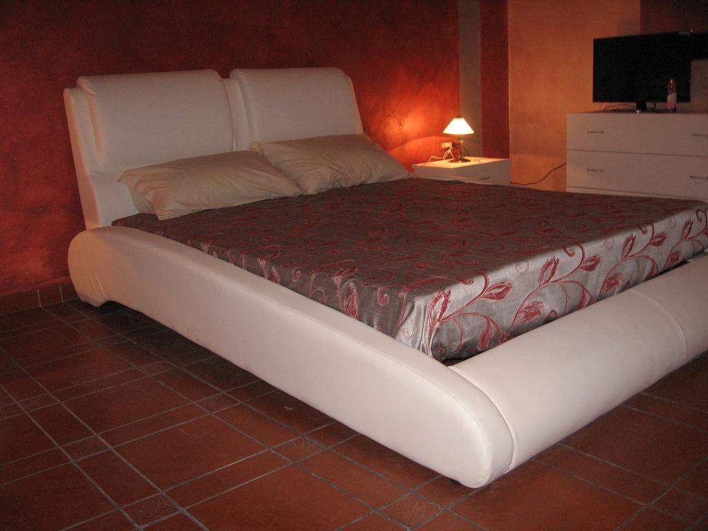 Golden Dreams Bed & Breakfast Bari Ruang foto
