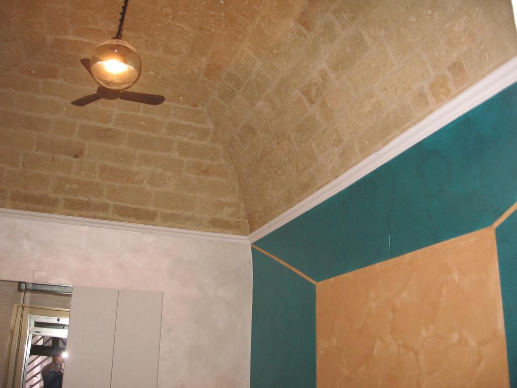 Golden Dreams Bed & Breakfast Bari Bagian luar foto